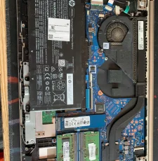 Sửa máy hp 15-eg vào nước