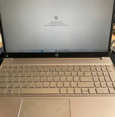 Sửa máy hp 15-eg vào nước